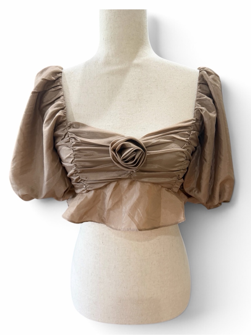 ALTAR'D STATE Tan Taupe Puff Sleeve Rose Crop Top - Size S